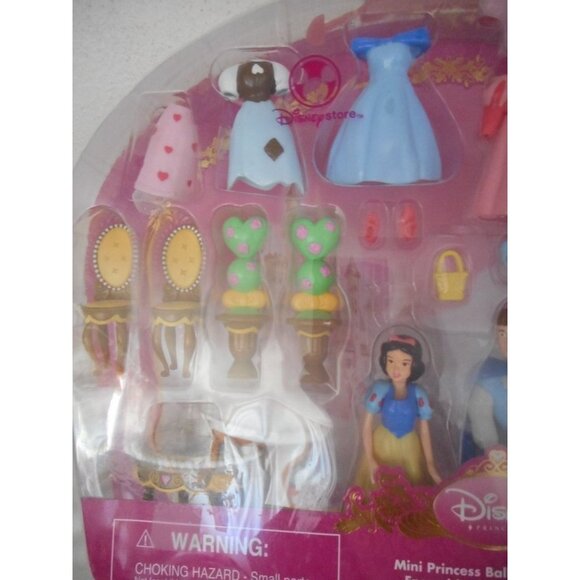 Disney Snow White Mini Princess Ballroom Playset - NIB - Picture 3 of 7